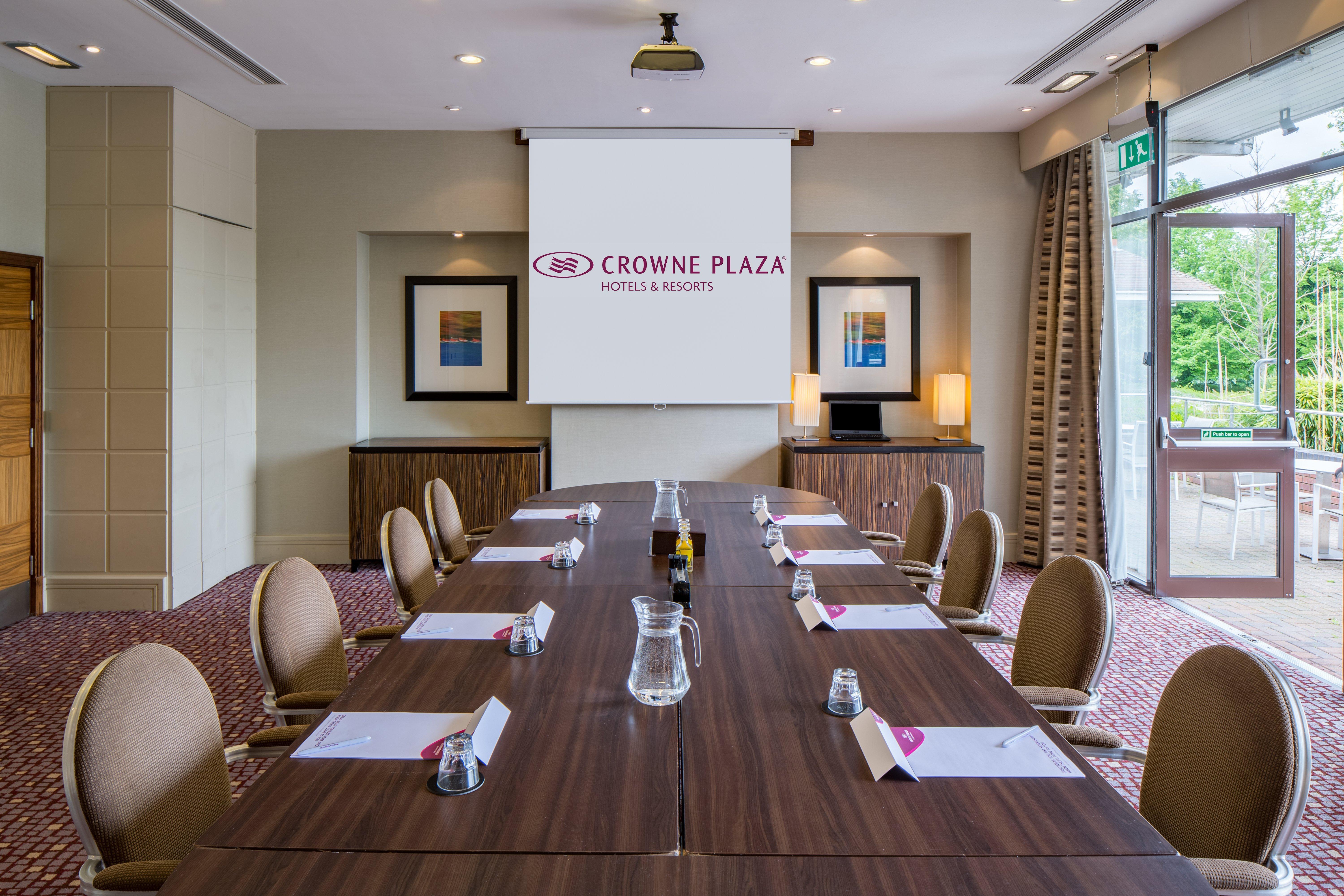 Crowne Plaza Reading Otel Dış mekan fotoğraf