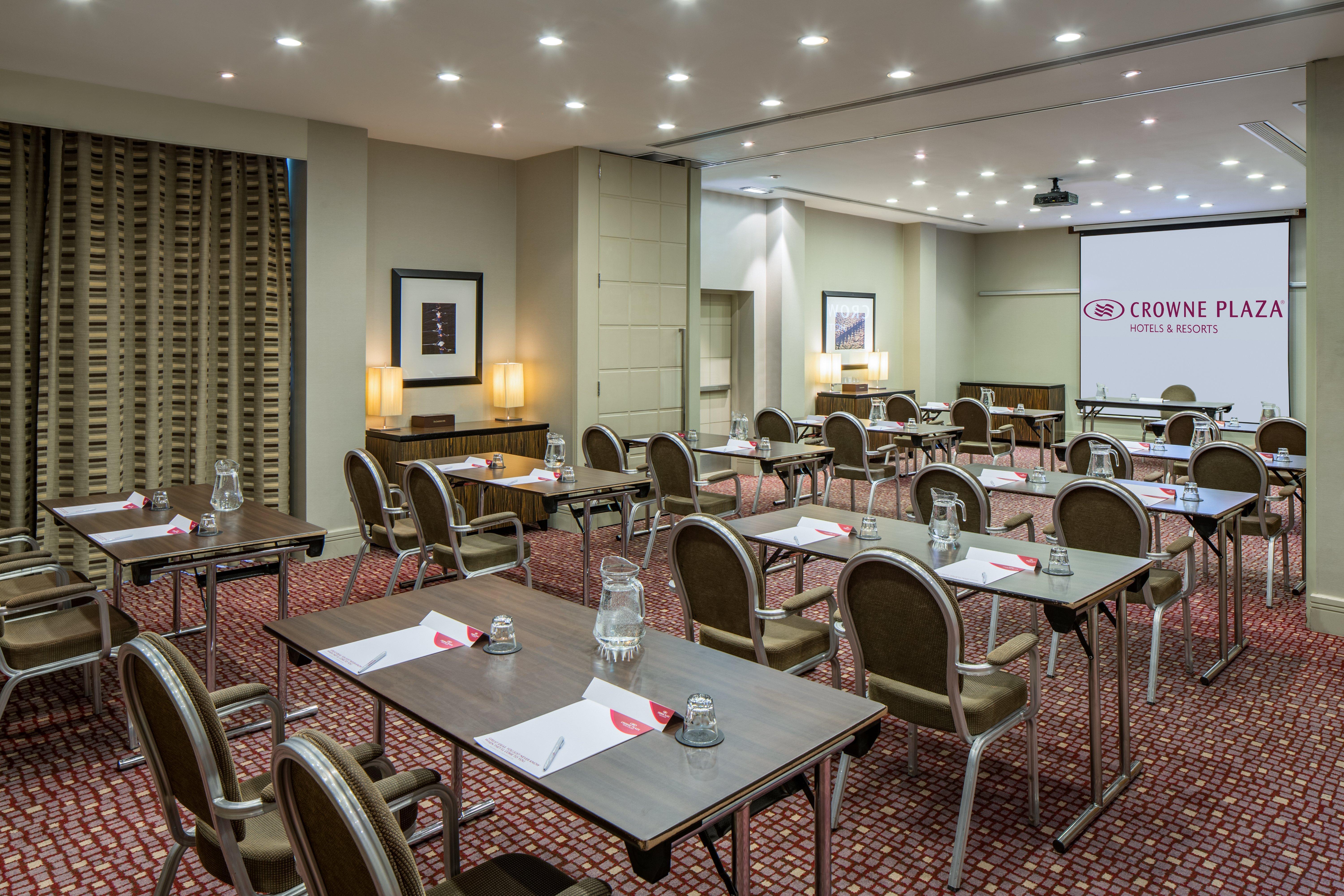 Crowne Plaza Reading Otel Dış mekan fotoğraf