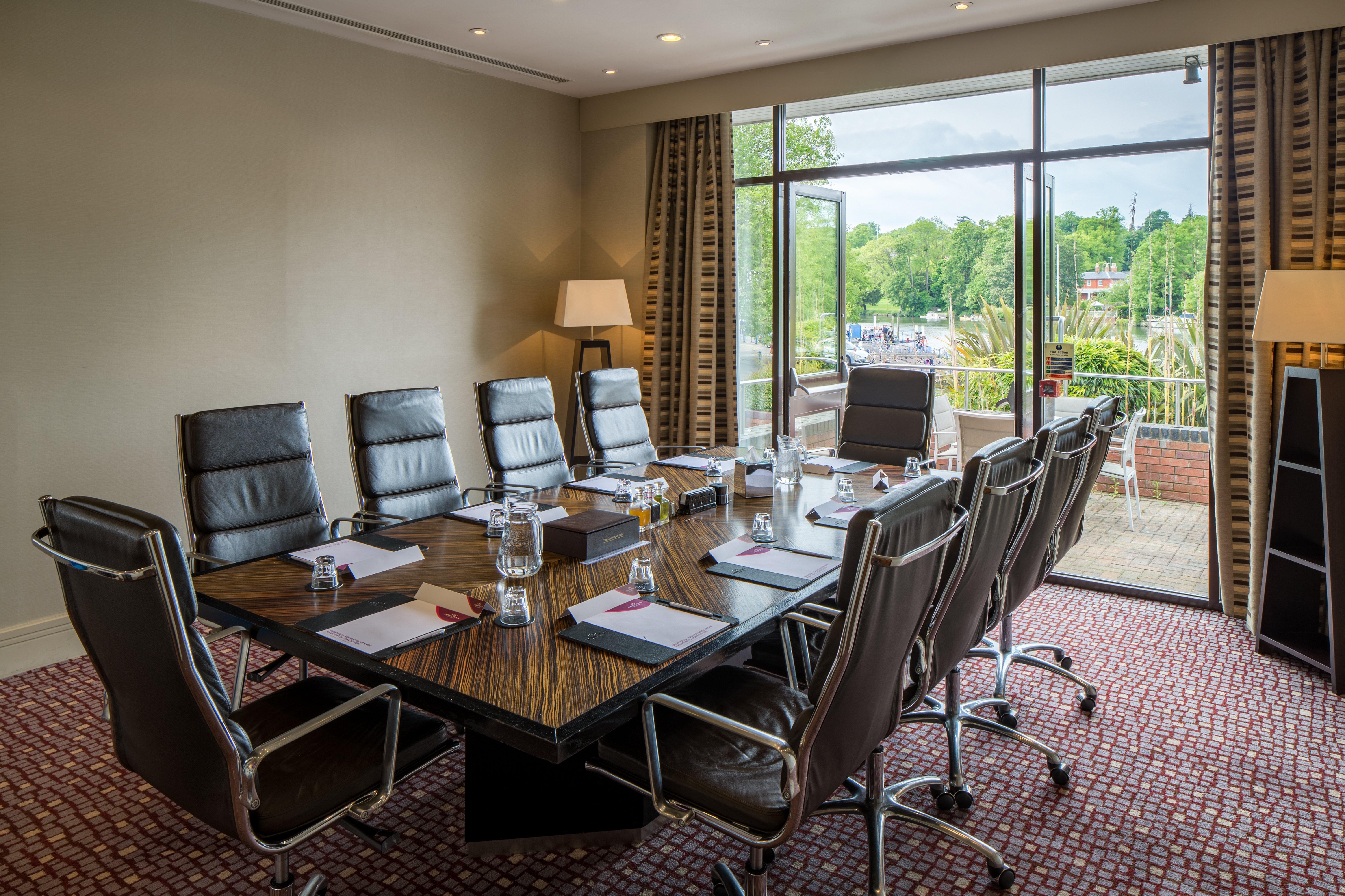 Crowne Plaza Reading Otel Dış mekan fotoğraf