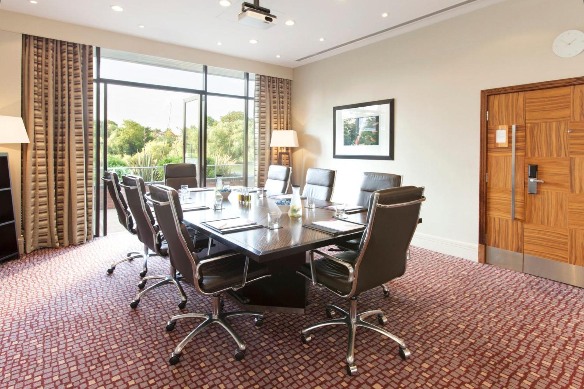 Crowne Plaza Reading Otel Dış mekan fotoğraf